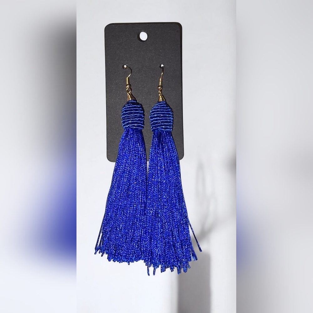 Elegant Blue Tassel Earrings